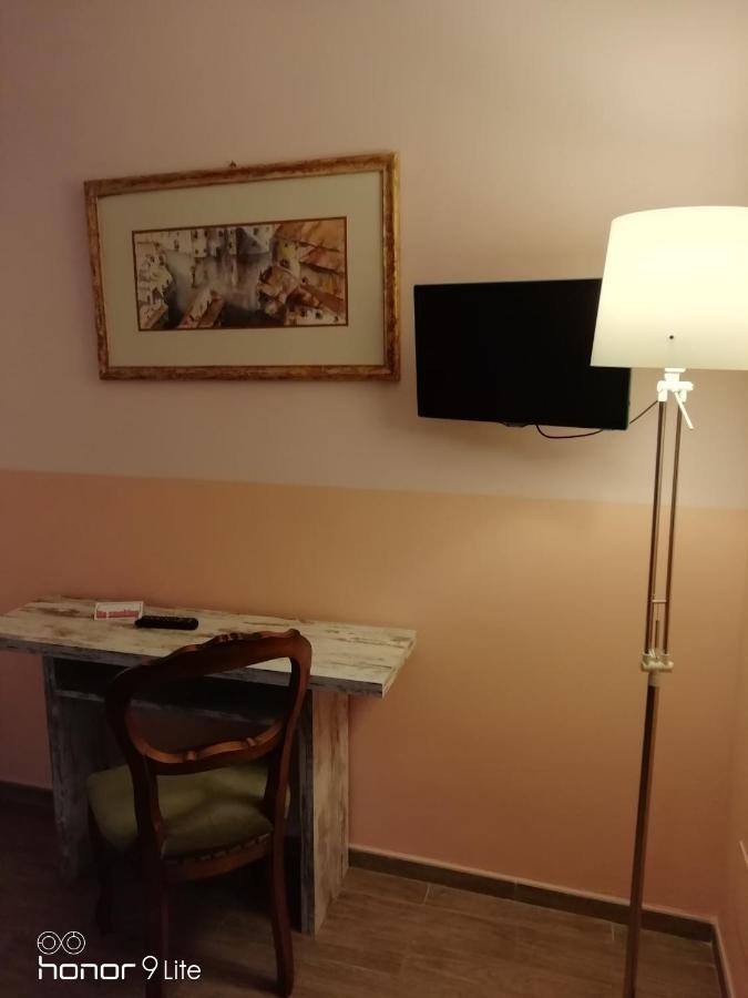 Ospitidelpero Bed & Breakfast Piozzo Exterior photo