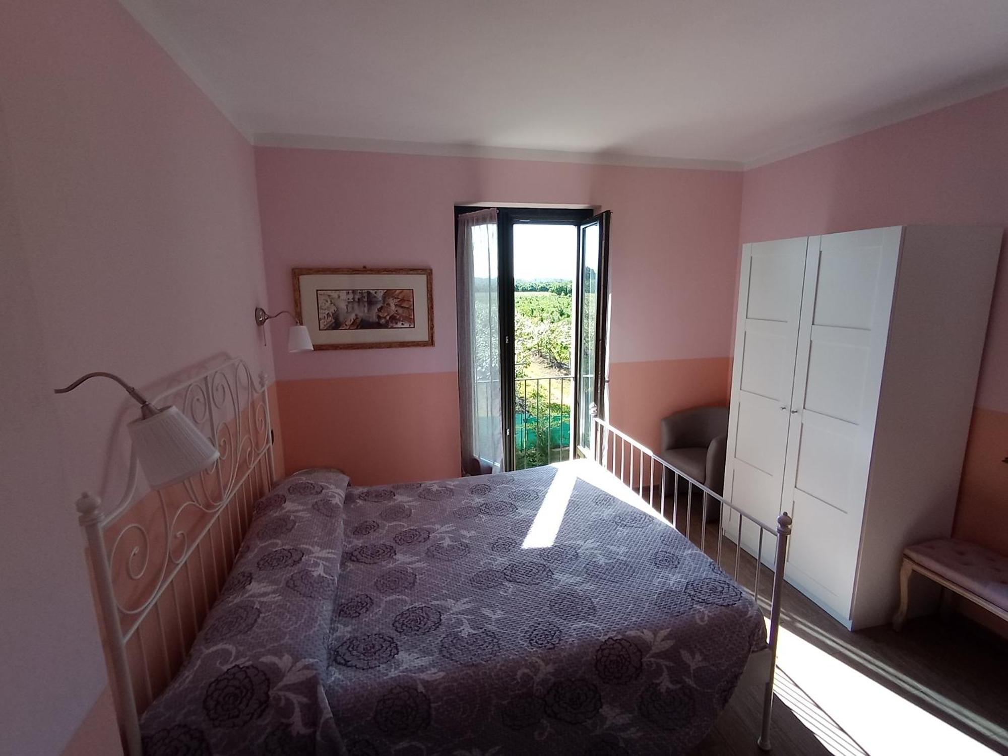 Ospitidelpero Bed & Breakfast Piozzo Exterior photo